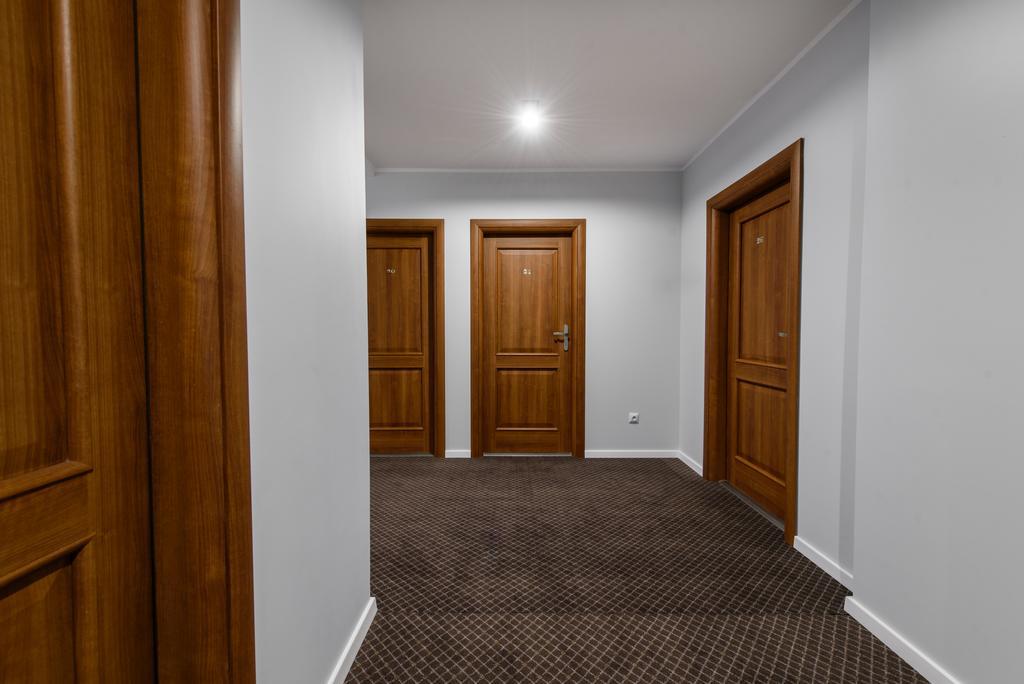 Hotel Nowy Dwor Trzebnica Eksteriør billede